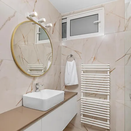 Willa 7 Minutes From Centre - Luxury 6br Rhodes City
