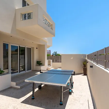 Old Town 7 Min - Free Airport Pickup - 6br *
